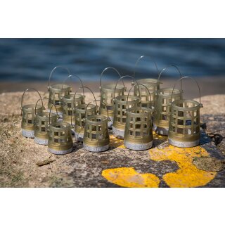 Matrix Plastic Bottom Weighted Feeders Small 50g